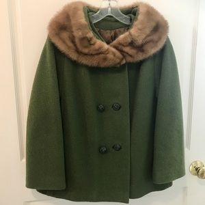 Swing Coat with fur collar